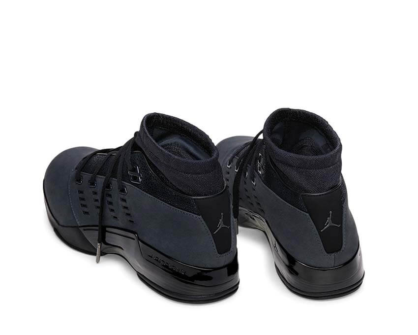 Air Jordan XVII "Black Pack"