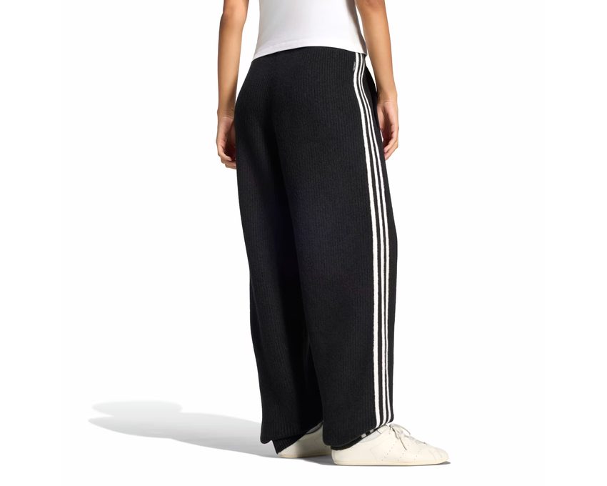 Adidas Adiluna Season 2 x Jennie Knit Pants "Black"