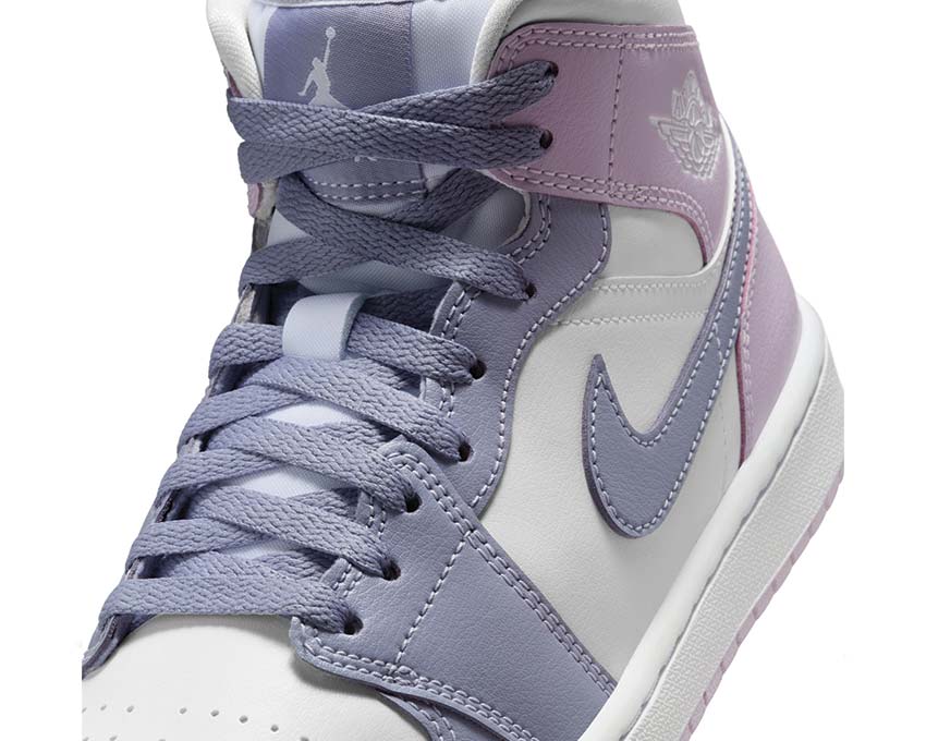Air Jordan 1 Mid W Indigo Haze / Doll - White BQ6472-510