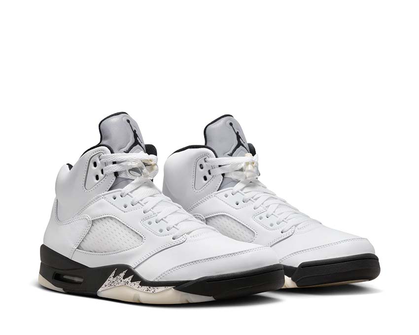 Air Jordan 5 Retro White / Black - Sail - Metallic Silver DD0587-110
