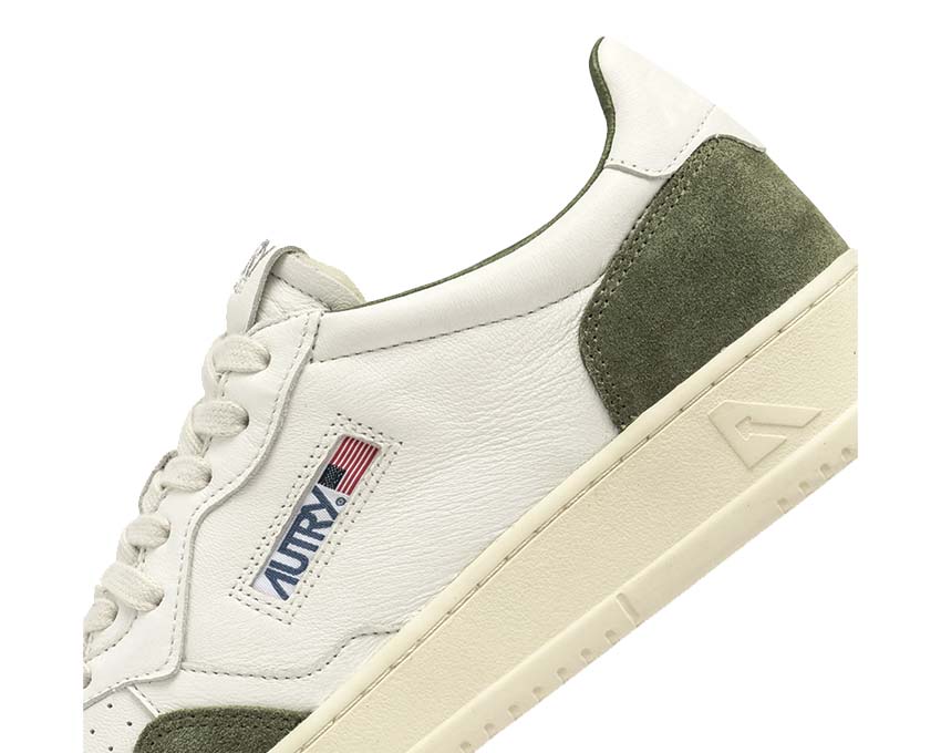 Autry Medalist Low Goat Suede - Wht Milit AULMGS40