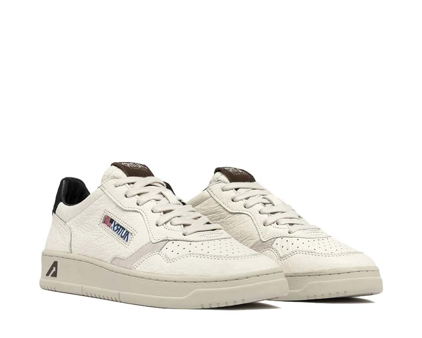 Autry Medalist Low Leather / Black - Pinecone AULMLE15