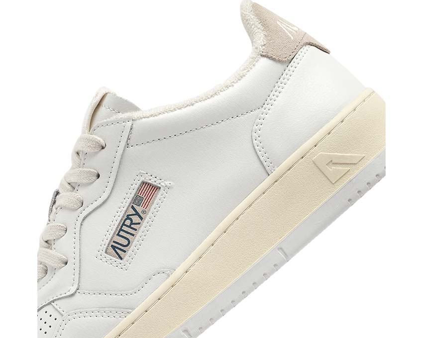 Autry Medalist Low  Virgin / Sponge Wht - Ivor  AULMVS05