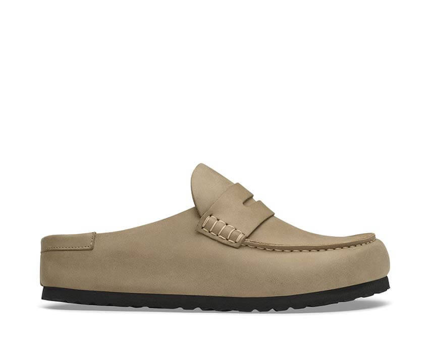 buckley oiled leather - tobacco brown Birkenstock Women's Cognac / 38 / N The contoured cork Birkenstock Buckley Oiled Leather Clog