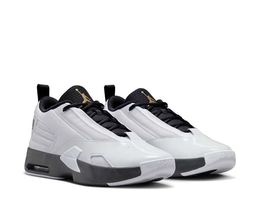 Jordan Max Aura 6 White / Metallic Gold - Black FQ8298-101