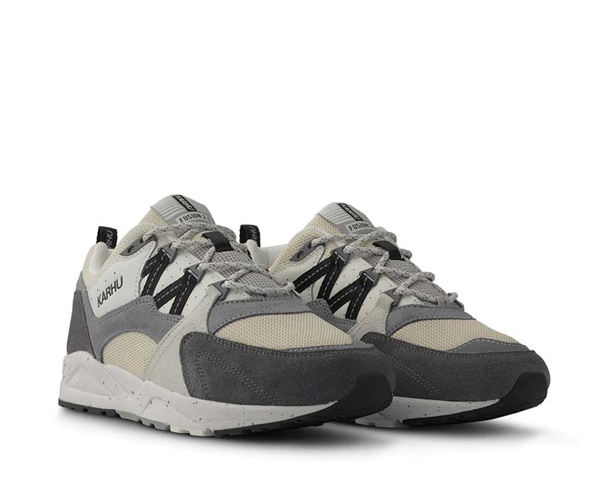 Karhu Fusion 2.0 Limestone / Jet Black F804181