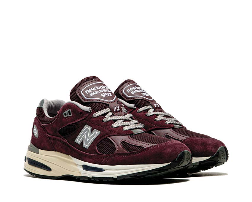 New Balance Made in UK 991v2 U991AU2