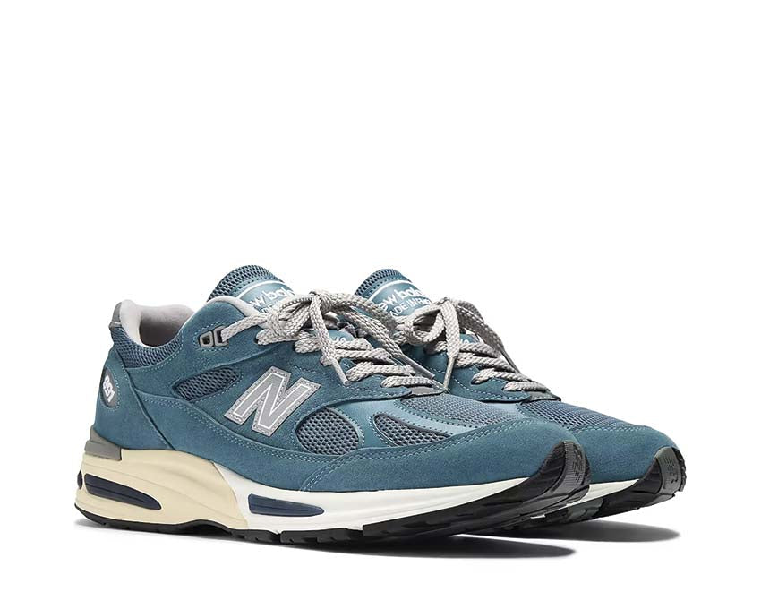 New Balance Made in UK 991v2 U991BU2