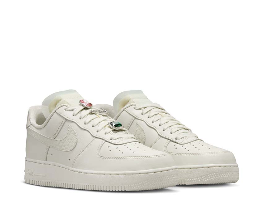 Nike Air Force 1 LO PRM W DN5463-001