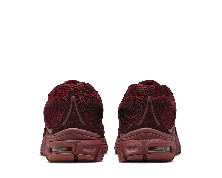 Nike Air Max Moto 2K W IM9570-600