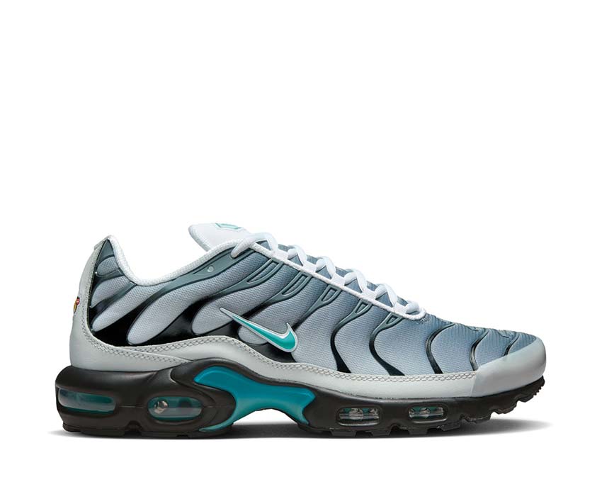 Nike air max plus one deals