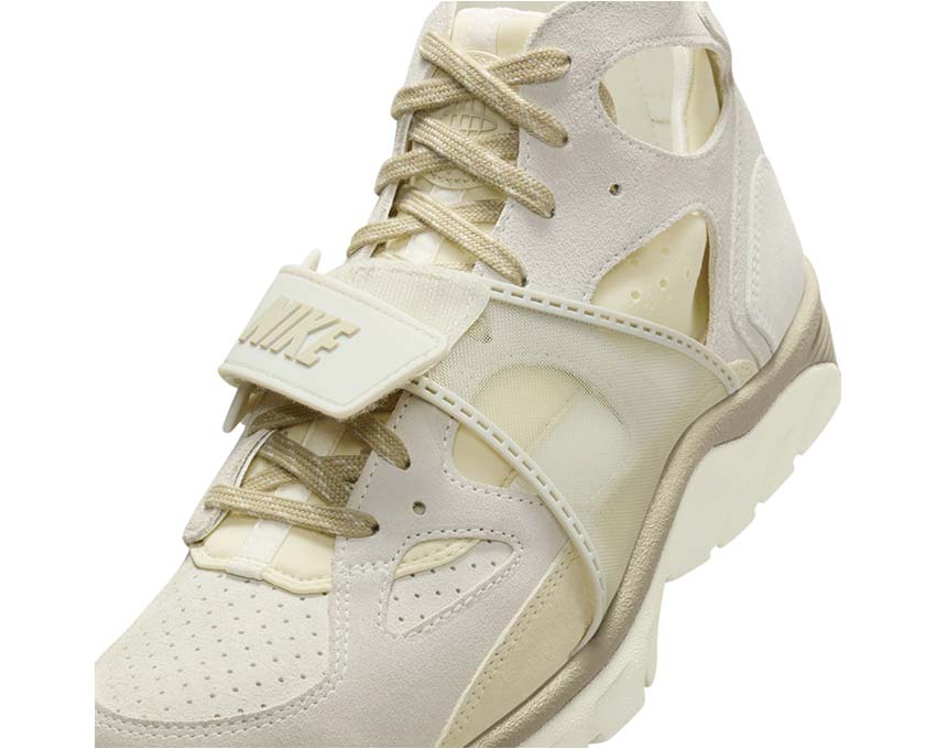 Nike Air Trainer Huarache Sail / LT Khali - Desert Khaki IB7678-100