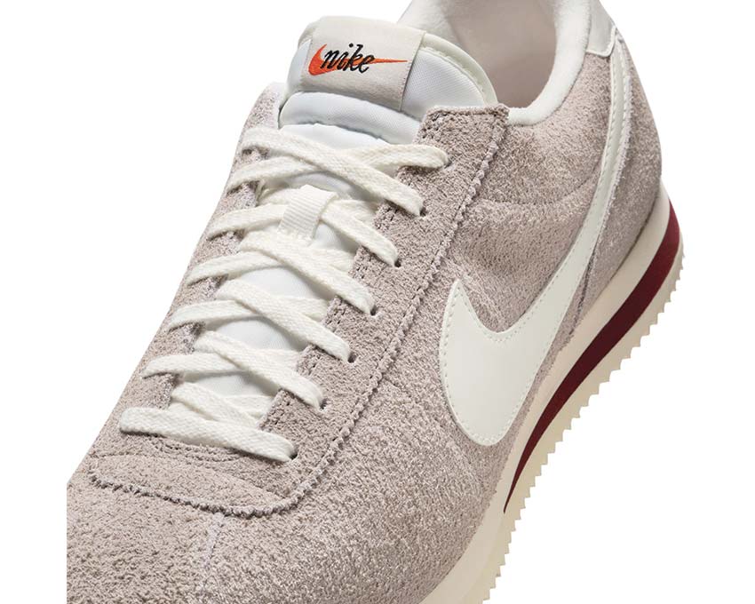 Nike Cortez SE College Grey / Sail-Dark Team Red HF3142-001