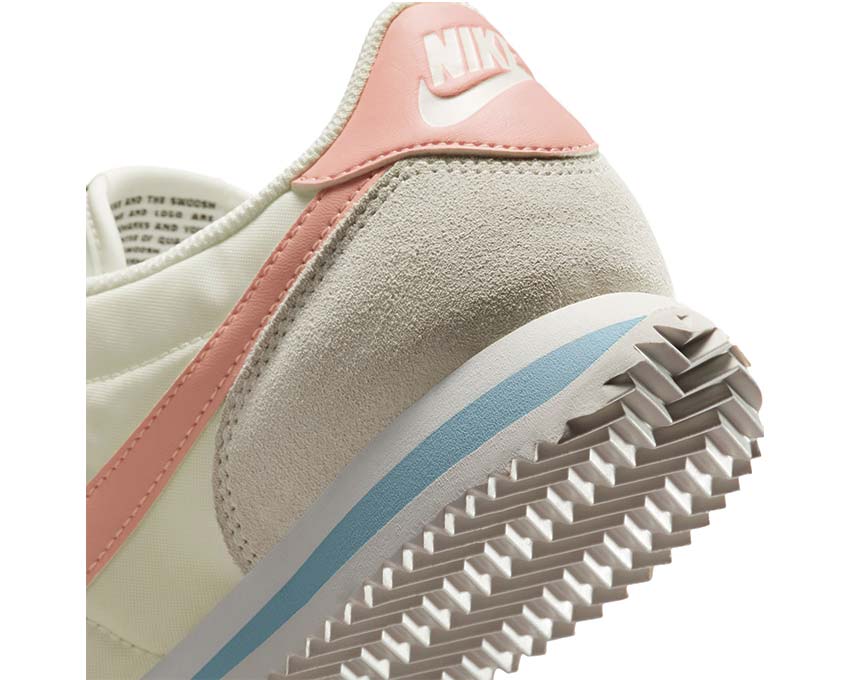 Nike Cortez W Sail / Arctic Orange - Ocean Bliss IF1764-100