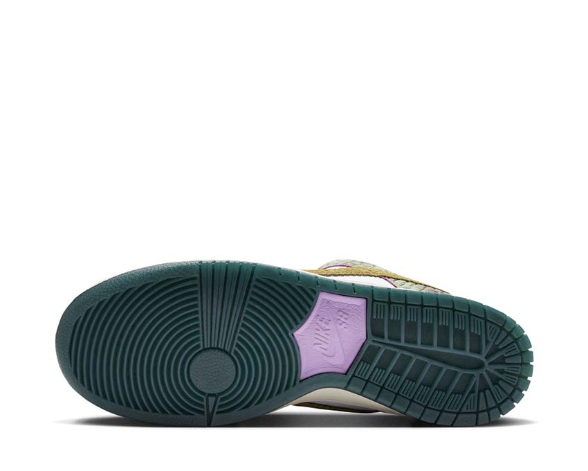 Nike Dunk Low Pro QS Oil Green / Desert Moss - White HJ3386-300