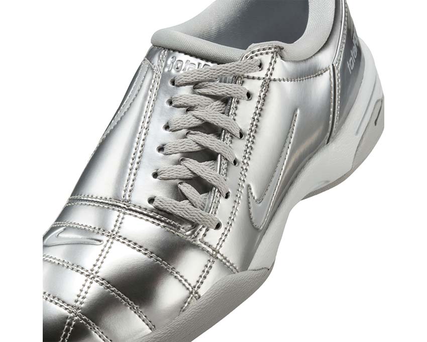 Nike T90 W Metallic Platinum / Photon Dust II9792-011