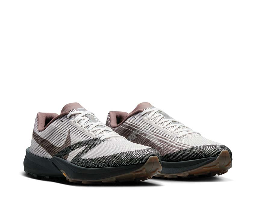 Nike Terra Kiger 10 Vast Grey / Summit White - Black - Iron Grey IB7668-001