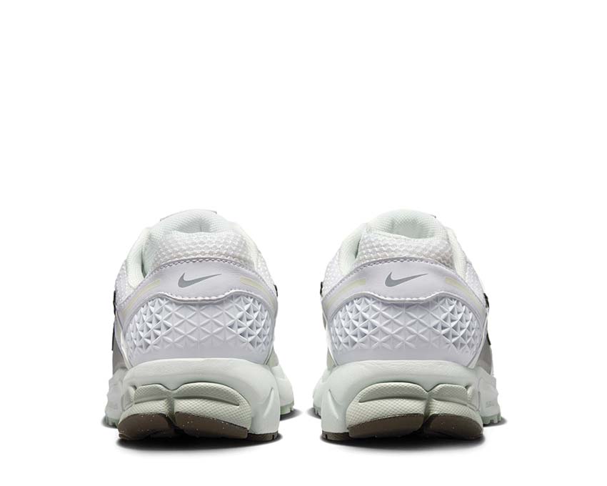 Nike Zoom Vomero 5 White / Summit White - LT Smoke Grey FJ2028-103