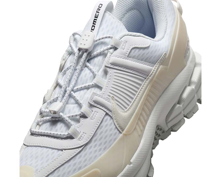 Nike Zoom Vomero Roam White / White - Summit White - Phantom HJ4646-100