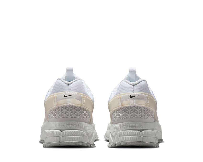 Nike Zoom Vomero Roam White / White - Summit White - Phantom HJ4646-100