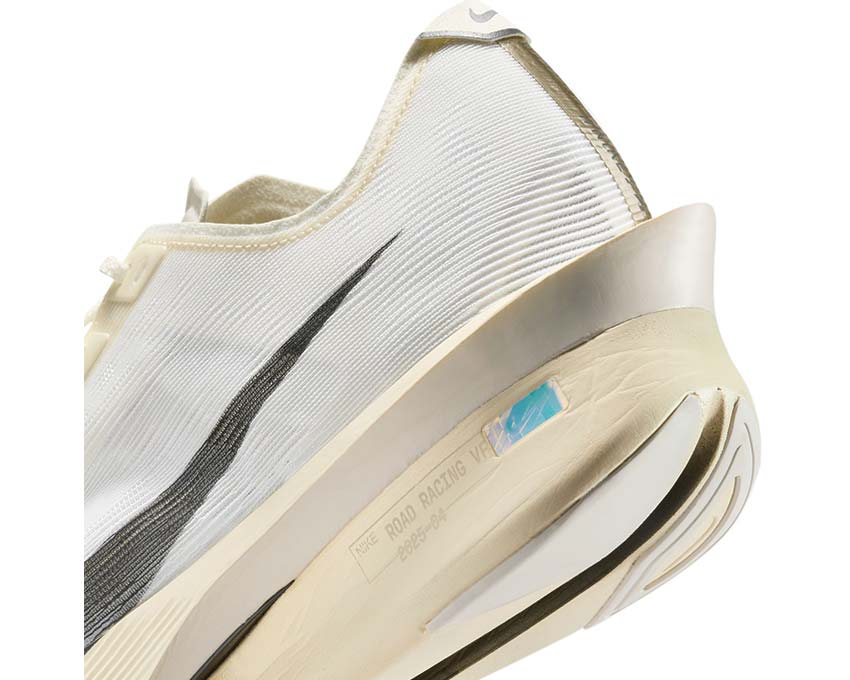 Nike Zoomx Vaporfly Next 4% JI Sail / Medium Ash - MTLC Gold Grain - Phantom HV6107-100