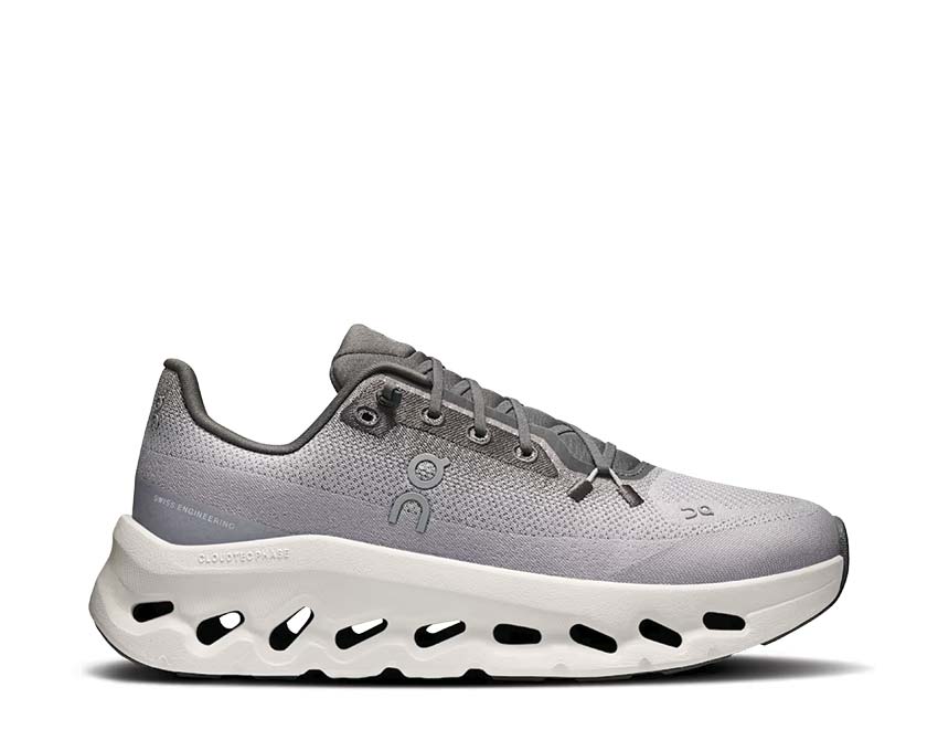 ON Cloudtilt W 3WE10053703