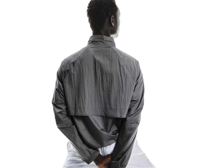 ON Court Jacket M 1MF10872608