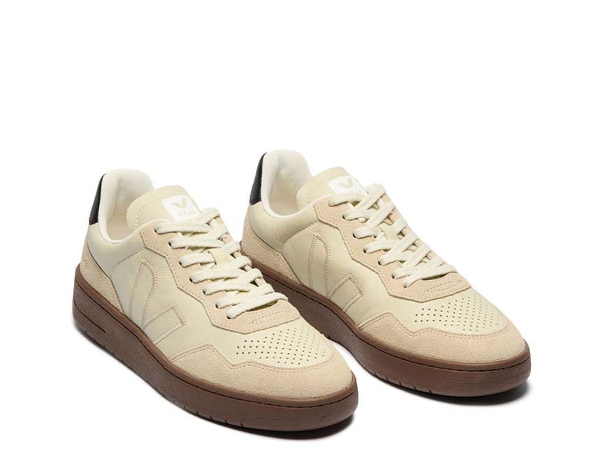 Veja V-90 ZZ O.T. Pierre / Almond / Black VZ2020751B