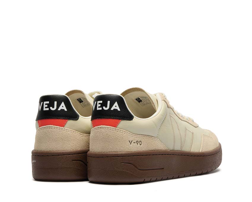 Veja V-90 ZZ O.T. Pierre / Almond / Black VZ2020751B