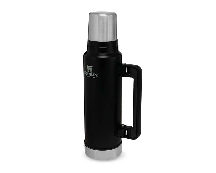 Stanley Classic Legendary Bottle Matte Black Pebble