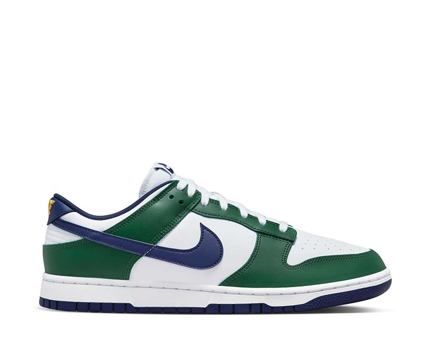 Nikeid dunk hotsell