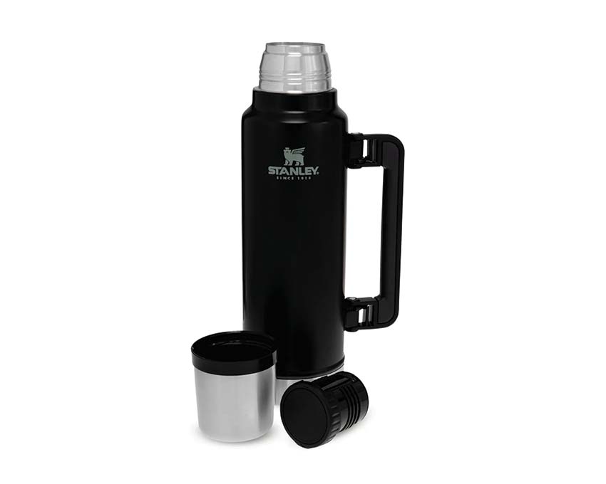 Stanley Classic Legendary Bottle Matte Black Pebble