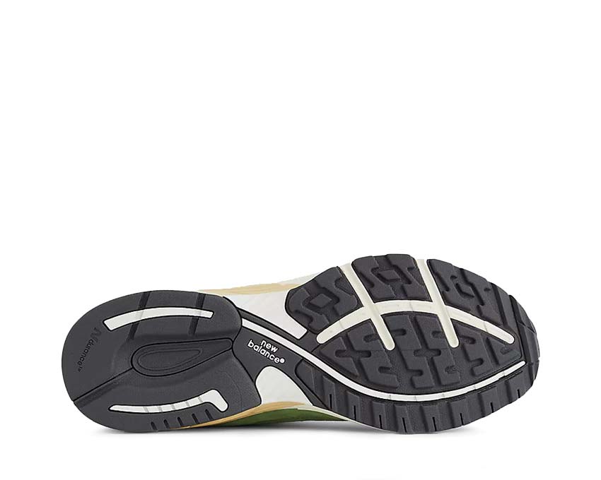 New Balance 993 Made in USA Chive / Sea Salt U993GW