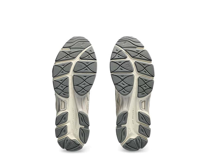 High-Top-Sneakers mit Kontrasteinsätzen Weiß Smoke Grey / Smoke Grey 1203A383 023