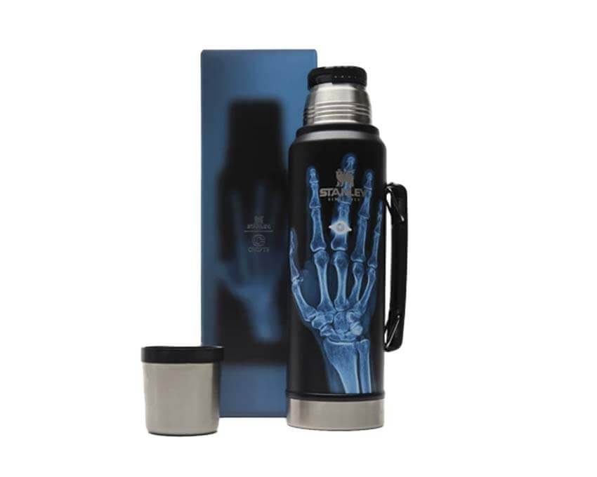 Stanley x Concepts Legendary Classic Bottle "Black/Blue" - bouteille isotherme unisexe - vue 3