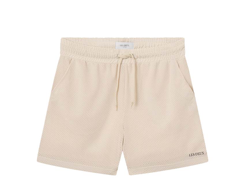 Les Deux Team Mesh Shorts Ivory 531025