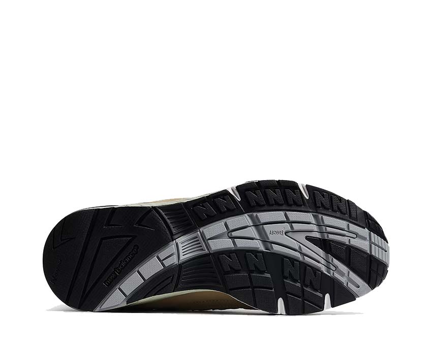 New Balance 991v1 UK Elm / Brown Rice - Coconut Milk M991BTN