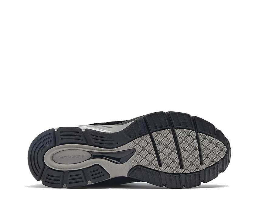 New Balance 990v4 Made in USA Black / Silver U990BL4