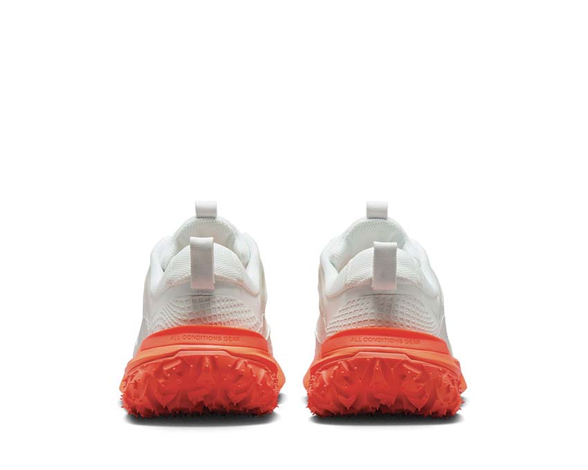 Nike ACG Mountain Fly 2 Low Summit White / Summit White - Black DV7903-100