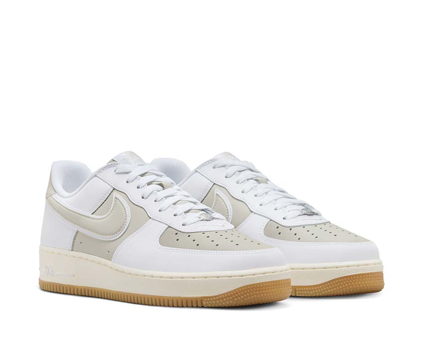 Nike Air Force 1 '07 White / Light Bone - Light Silver - Sail FQ8201-100
