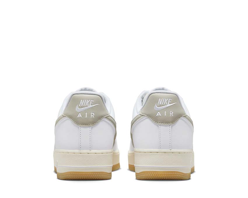 Nike Air Force 1 '07 White / Light Bone - Light Silver - Sail FQ8201-100