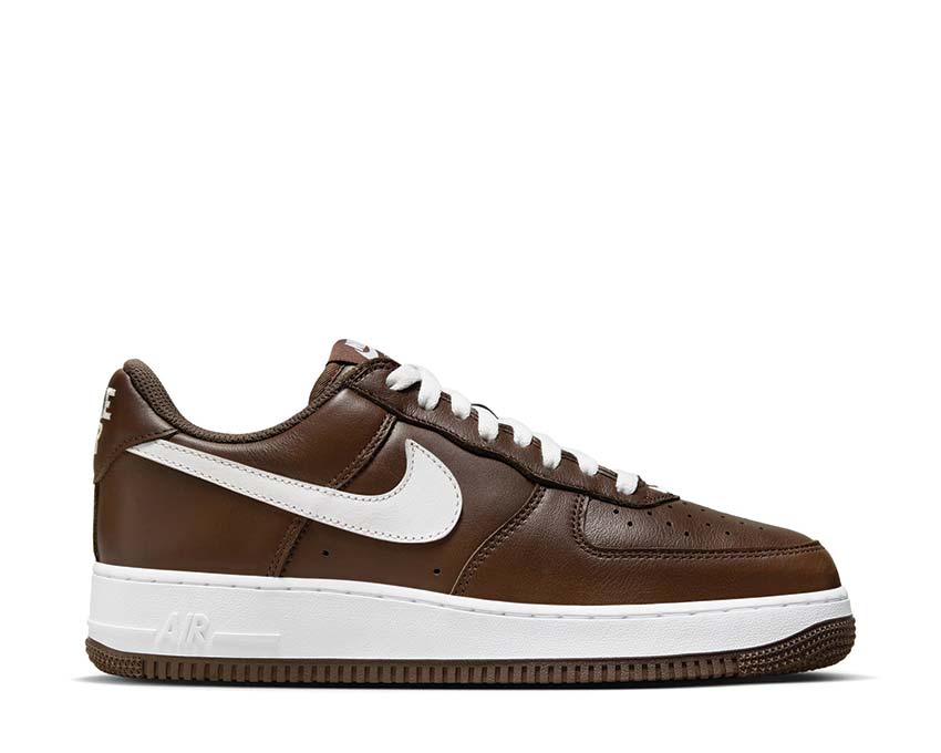 Nike Air Force 1 Low Retro QS Chocolate / White FD7039-200