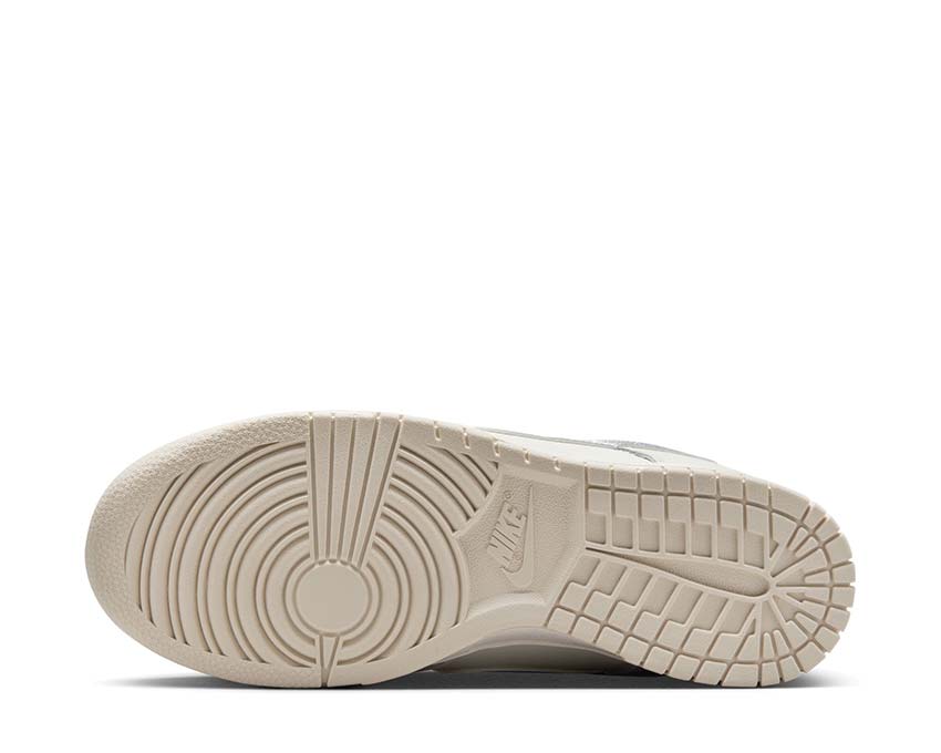 Nike Dunk Low Ess Sail / Oxygen Purple - Phantom DX5930-100