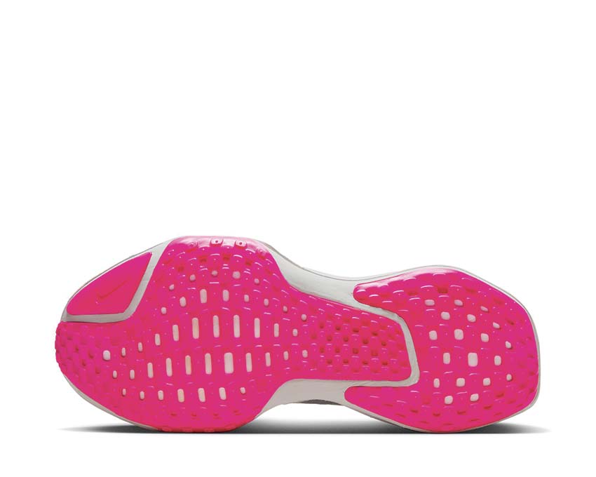 Nike Invicible 3 White / Deep Royal Blue - Photon Dust DR2615-105