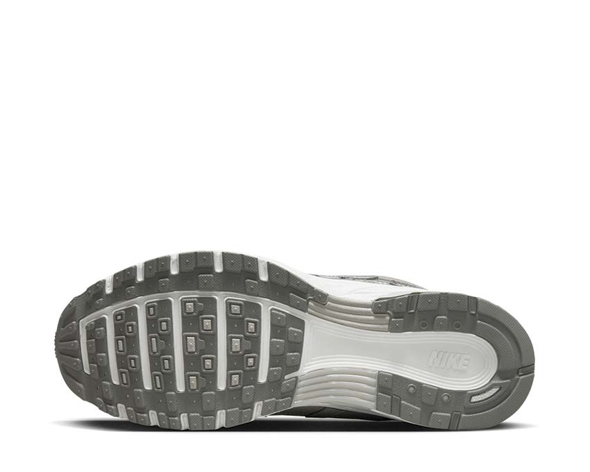 Nike P-6000 Premium LT Iron Ore / Metallic Silver - Photon Dust FN6837-012