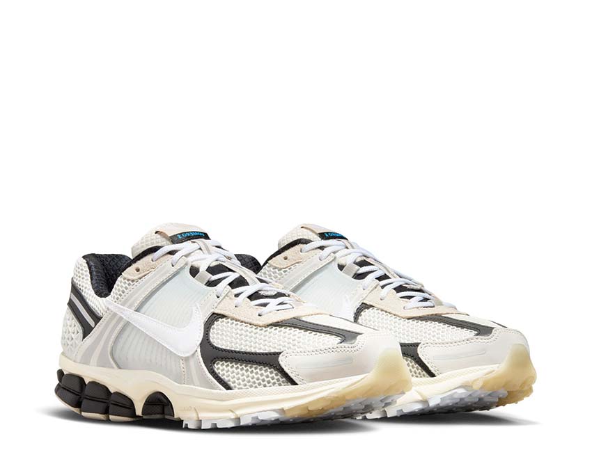 Nike Zoom Vomero 5 Premium Pale Ivory / White - Light Bone FN7649-110