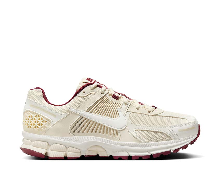 Nike Zoom Vomero 5 Sail / Sail - Pale Ivory - Team Red HF0737-111
