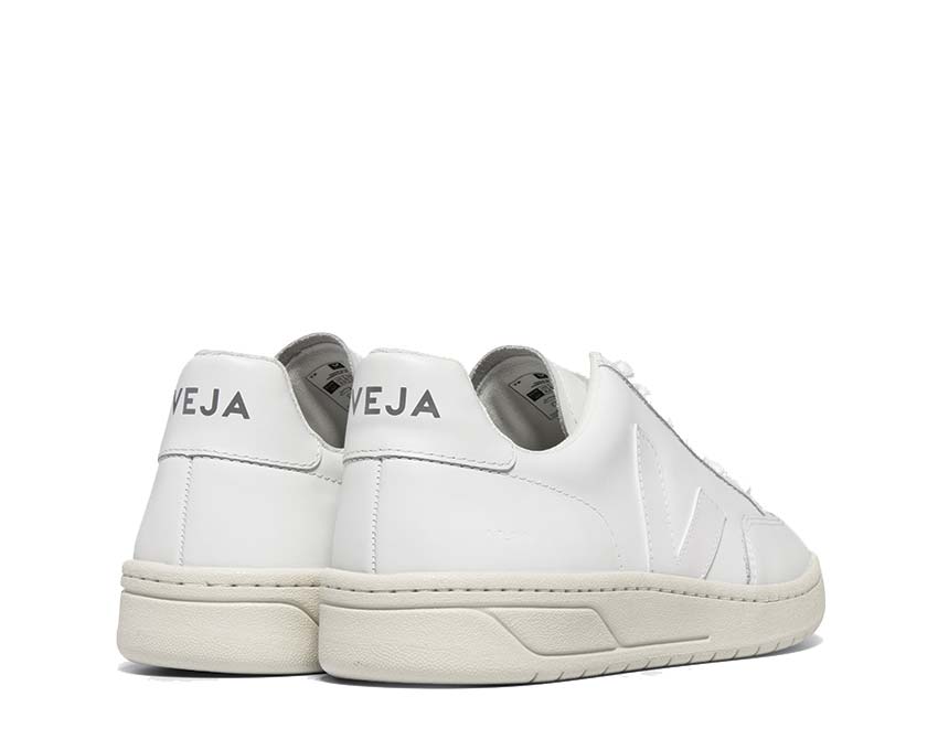 VEJA V-12 Leather Extra White XD0202297B