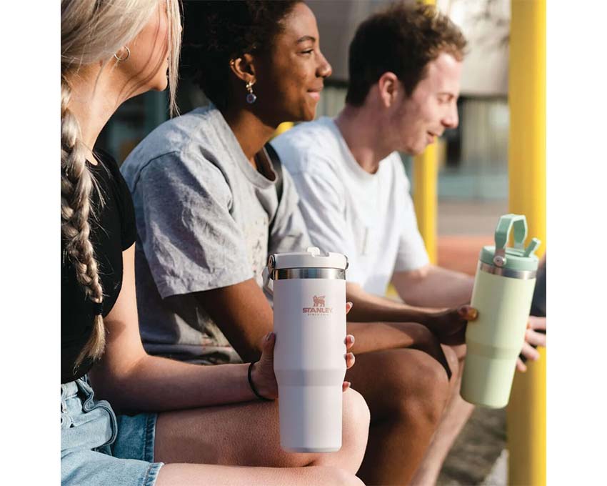 Stanley Classic Iceflow Flip Straw Tumbler 30oz
