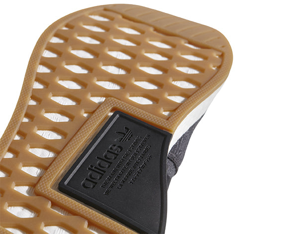 Adidas NMD R2 Utility Black CQ2400